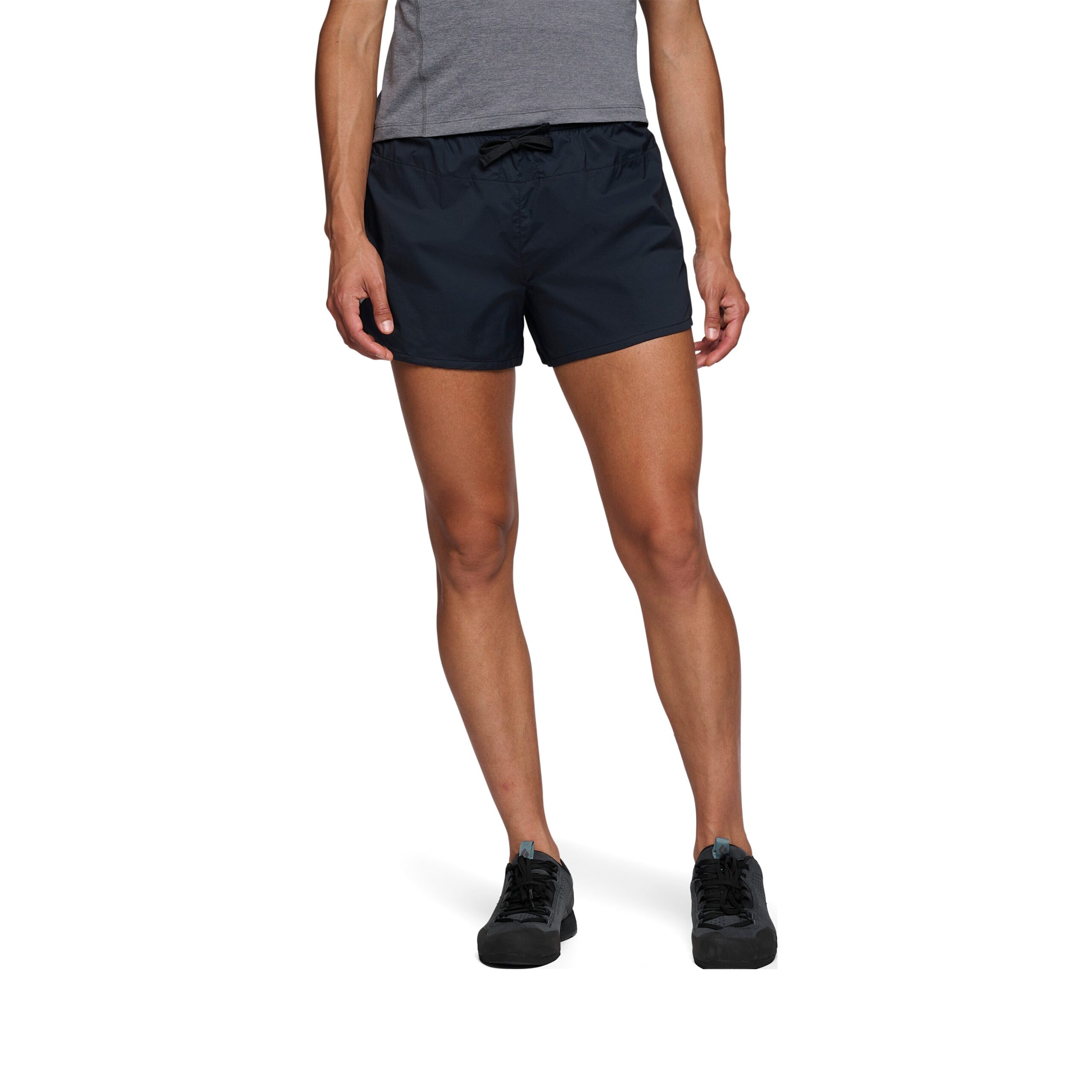 750115_0002_W_DISTANCE_SHORTS_Black_02_2114