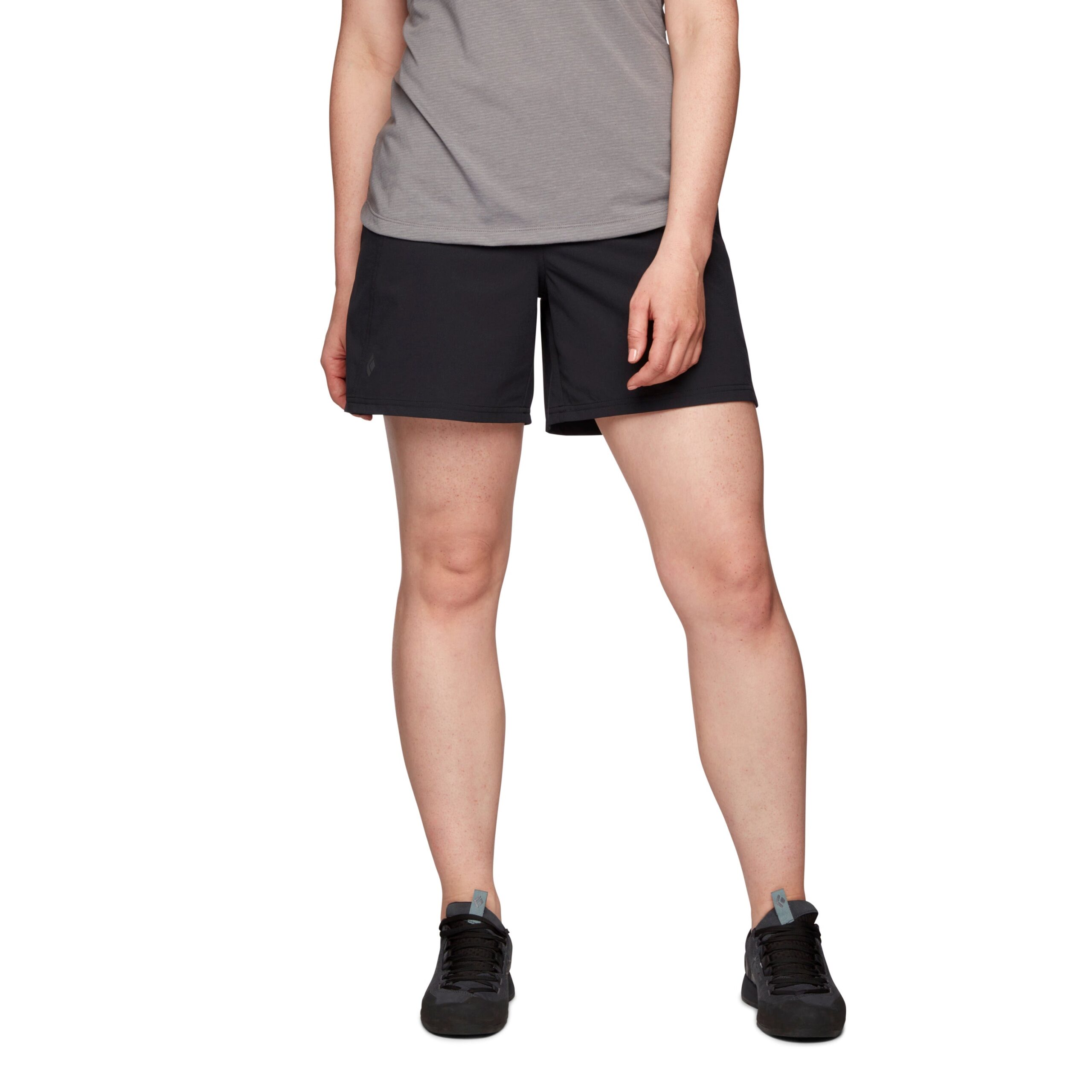 750133_0002_W_SIERRA_SHORTS_BLACK_02