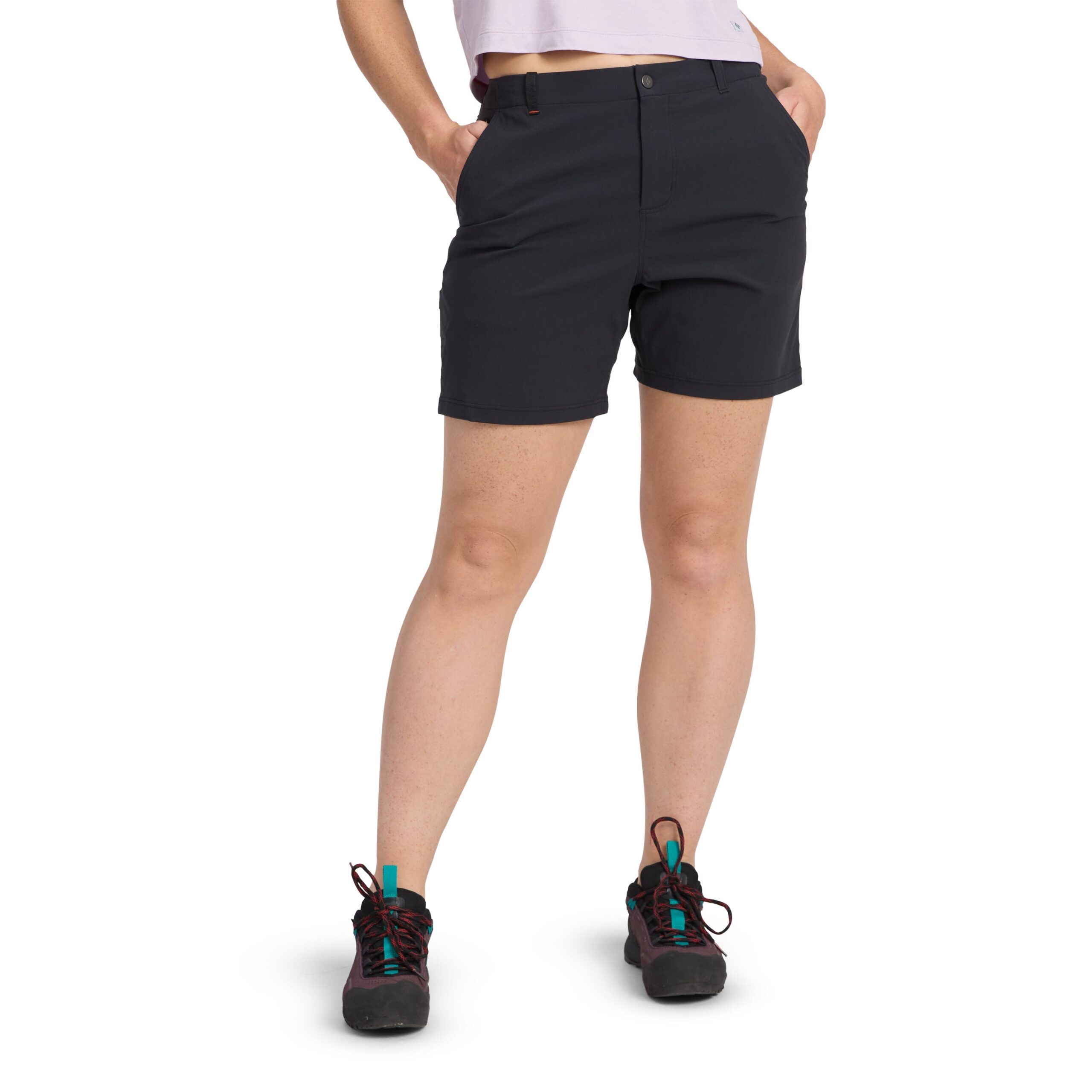 750162_0002_W_Pursuit_Shorts_Black_02